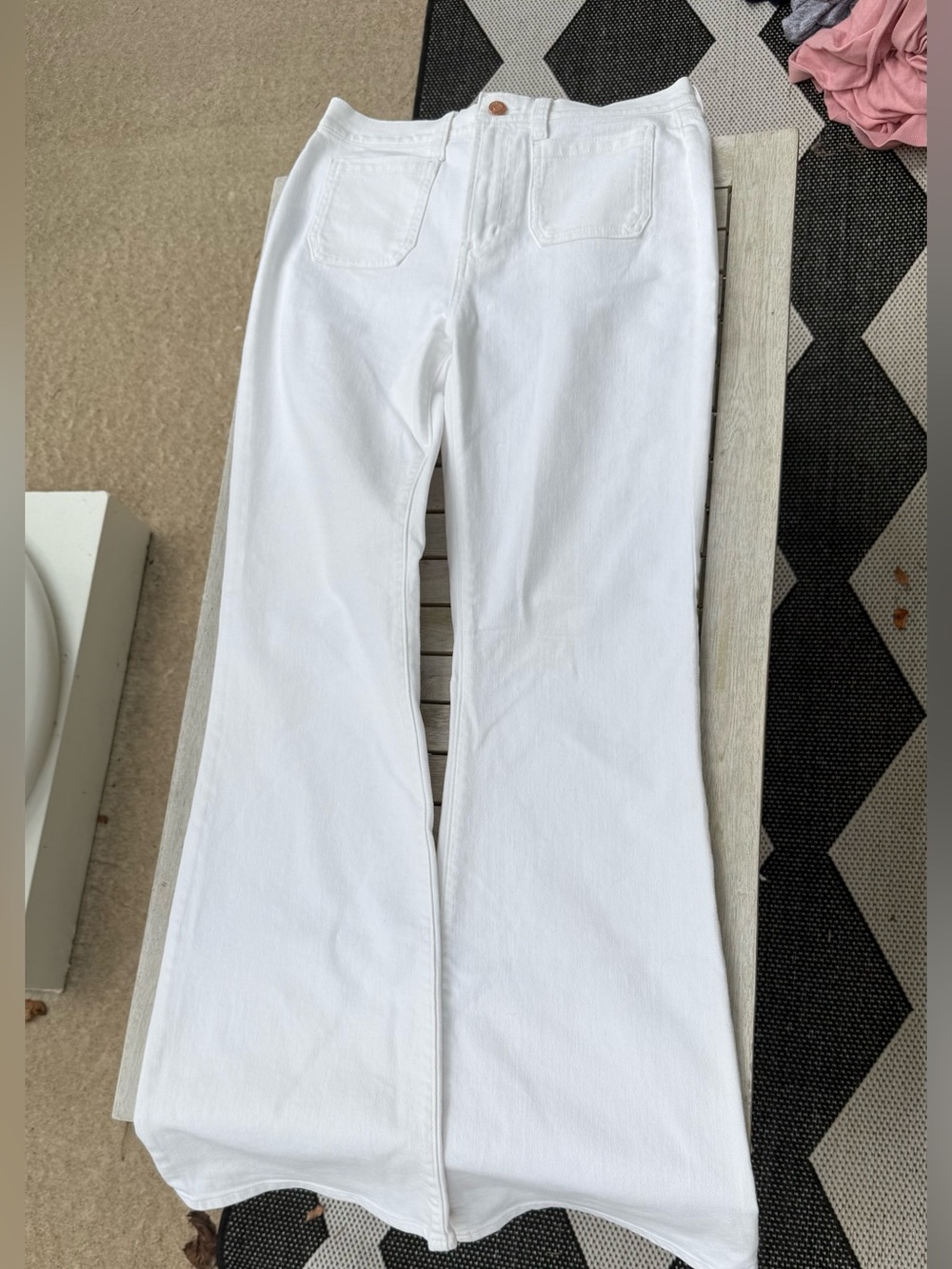 GAP White Women's Wide-Leg Flare Jeans